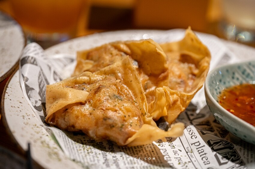 台北熱炒推薦！台日美食「昭和台灣小熱炒居酒屋」三層樓獨棟超Chill體驗。