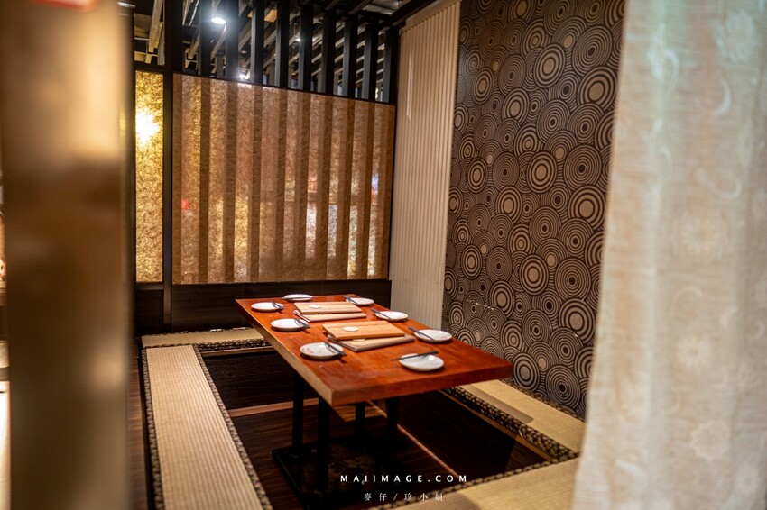 台北熱炒推薦！台日美食「昭和台灣小熱炒居酒屋」三層樓獨棟超Chill體驗。