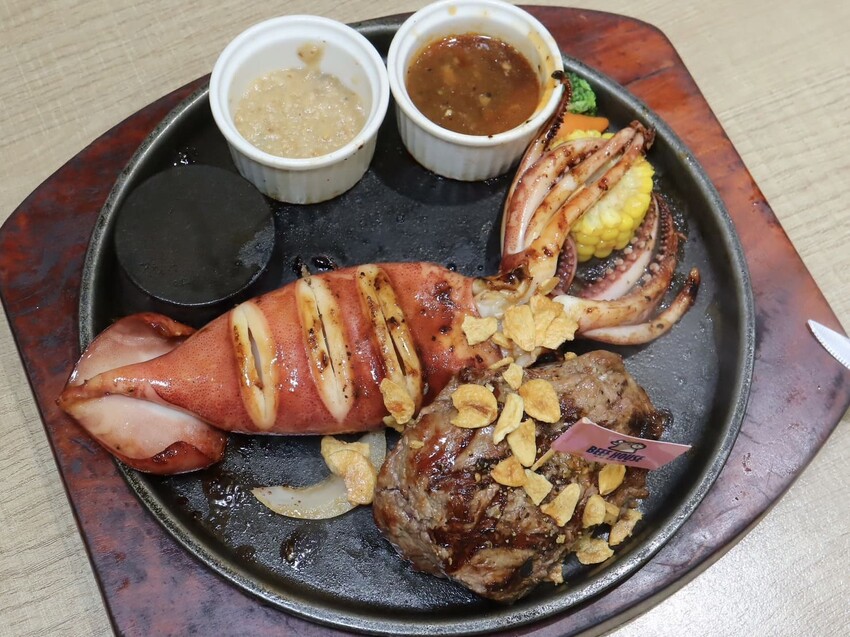 牛室炙燒牛排｜全台最有誠意平價牛排館！100%原塊肉，最低$369爽吃豐富自助吧