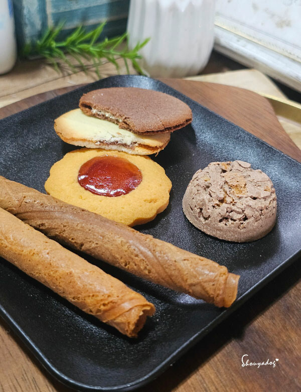 【2025新年伴手禮推薦】神戶風月堂 彌月喜餅禮盒分享 緋紅