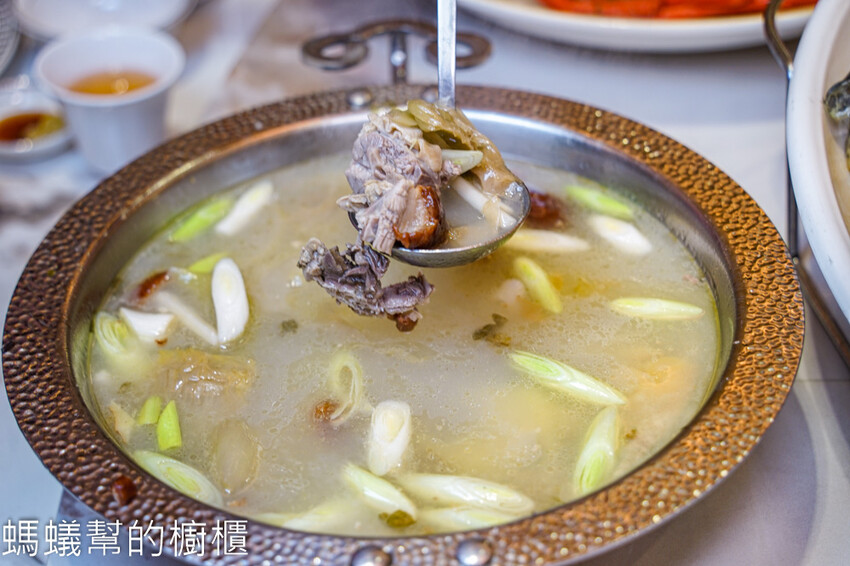 尋鮮坊 | 彰化新中菜饗宴,火烤櫻桃鴨四吃!單點精緻中菜。 - 螞蟻幫的櫥櫃