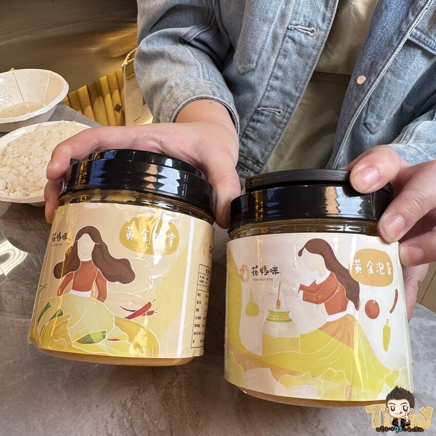 新竹市東區新竹豪客窯烤雞。新竹人不用跑到芎林就可以買到好吃又爆汁的窯烤雞！來自雲林斗六的人氣名店插旗新竹！ 必買隱藏版手工泡菜！ 還有特別版烏雞雞滴雞精！ (菜單營業時間地址電話) - 跟著踢小米吃喝