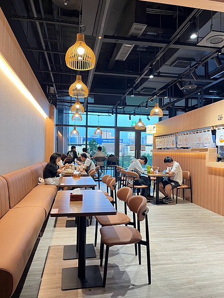 【桃園中壢美食推薦】 中壢新開幕咖喱飯&丼飯專賣店|看電影前 【桃園中壢美食推薦】 中壢新開幕咖喱飯&丼飯專賣店|看電影前