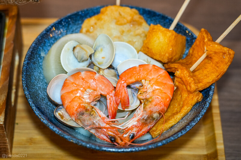 桃園中壢｜日升日式濃咖哩屋．中原商圈爆紅！濃郁微辣黑咖哩，一口上癮！