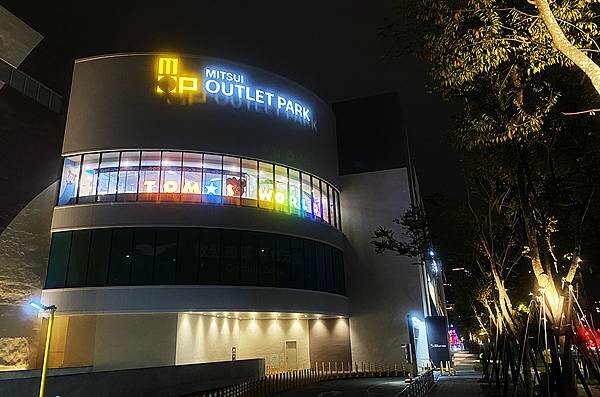 林口三井Outlet二期美食推薦│JK STUDIO林口三井店-歐陸餐廳，非常適合聚會的林口約會餐廳－01.jpg