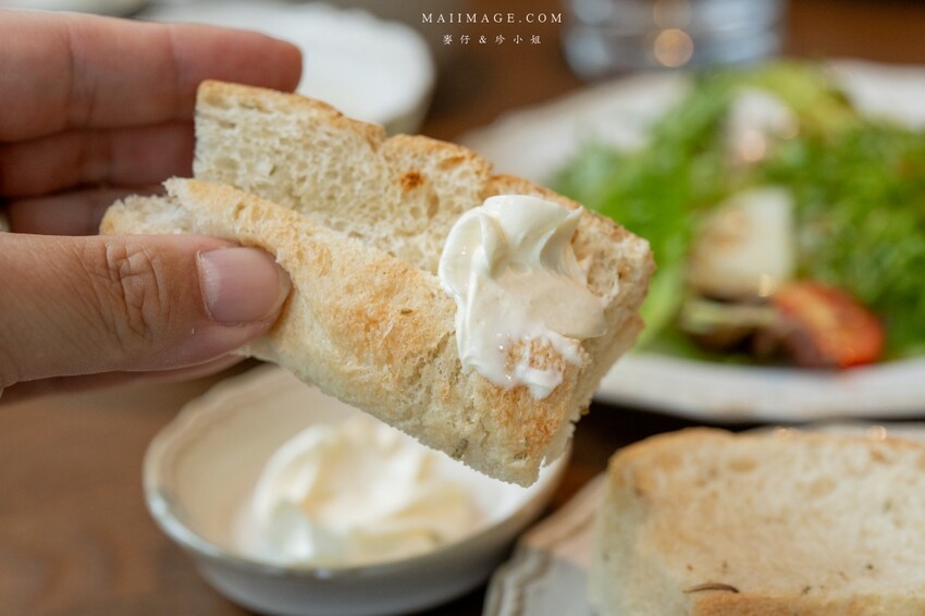 林口三井新開幕「JK Studio歐陸餐廳」波士頓龍蝦 肋眼牛排超值推薦。