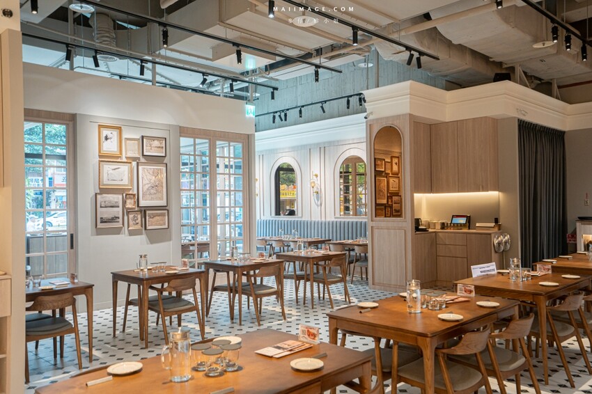 林口三井新開幕「JK Studio歐陸餐廳」波士頓龍蝦 肋眼牛排超值推薦。