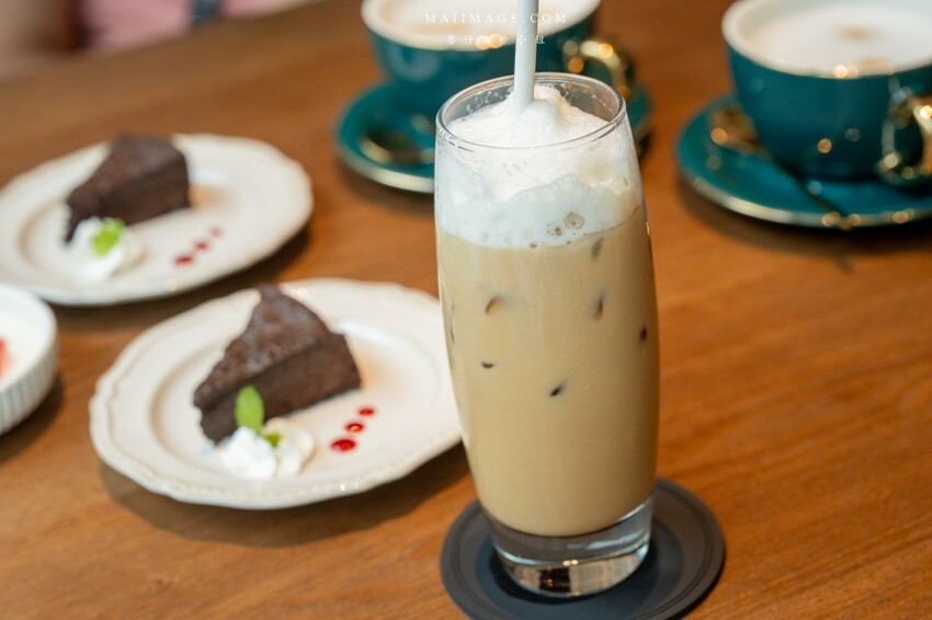 林口三井新開幕「JK Studio歐陸餐廳」波士頓龍蝦 肋眼牛排超值推薦。