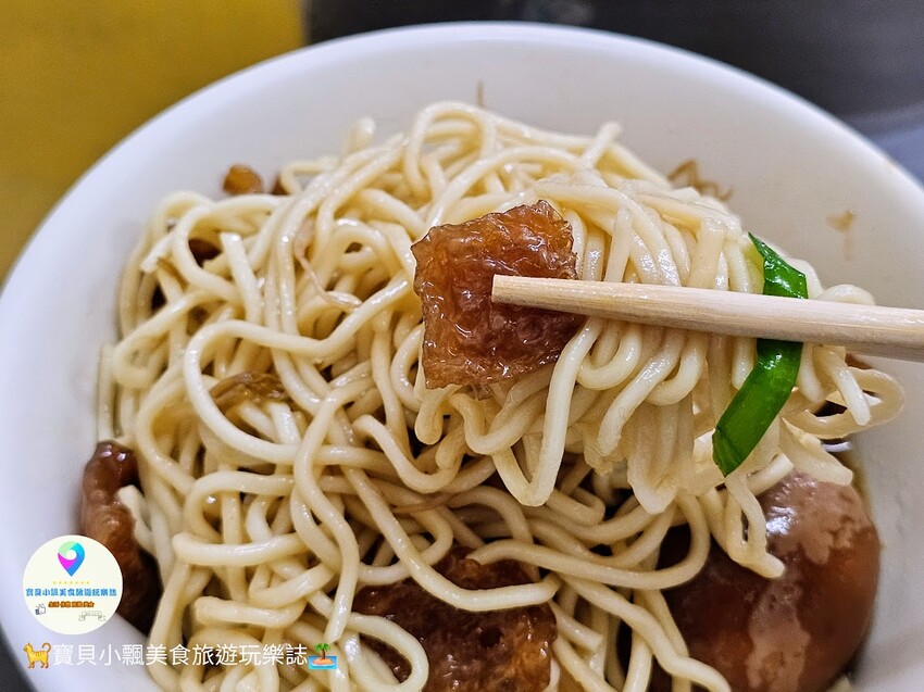 嘉義民雄椪皮麵必吃！古早味椪皮搭滷蛋貢丸，Q彈口感一吃就愛上。