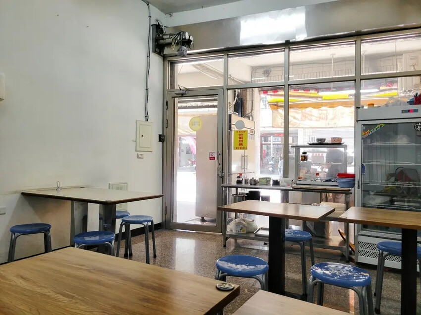 202408 高雄鳳山 ㄚ華鮮蝦大餛飩