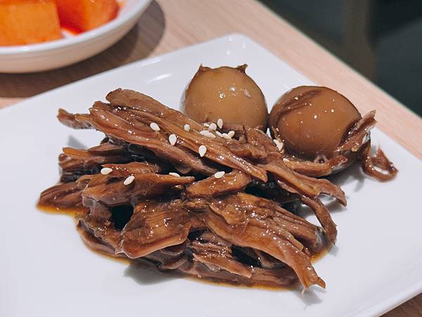 韓國控必訪!春弄Seolleong雪濃湯,簡約工業風下感受最純粹的韓式原味!