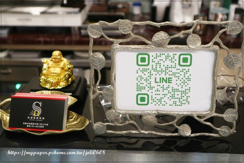 桃園市桃園區【拾瑞咖啡烘培】春節禮盒推薦 桃園伴手禮推薦 巴斯克蛋糕、蛋黃酥、千層酥真材實料手工製作 年節送禮必備首選