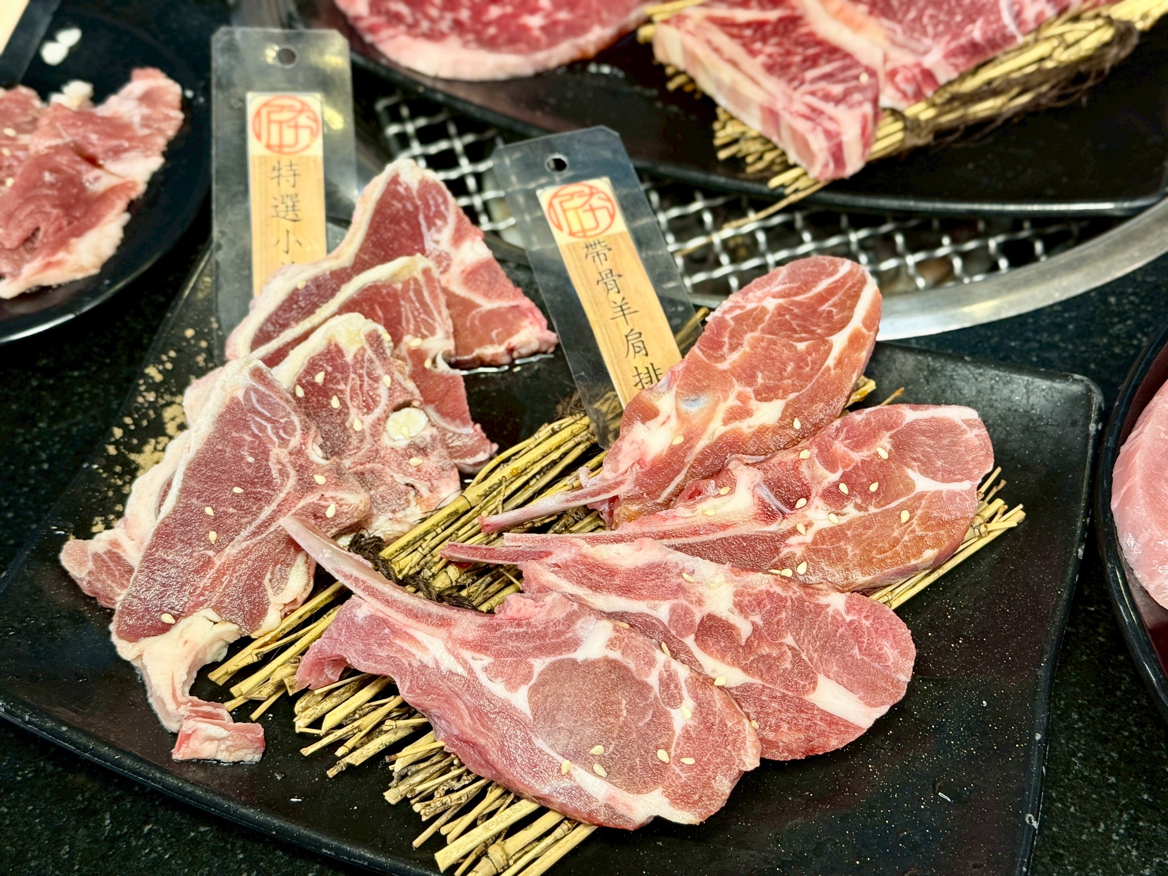 【桃園燒肉吃到飽推薦】匠夯日式無煙燒肉火烤兩吃吃到飽,最低689元起就可以吃到飽還有A5 和牛、泰國蝦、生蠔、干貝頂級海鮮吃到飽跟代烤服務 – 洋洋的吃喝玩樂