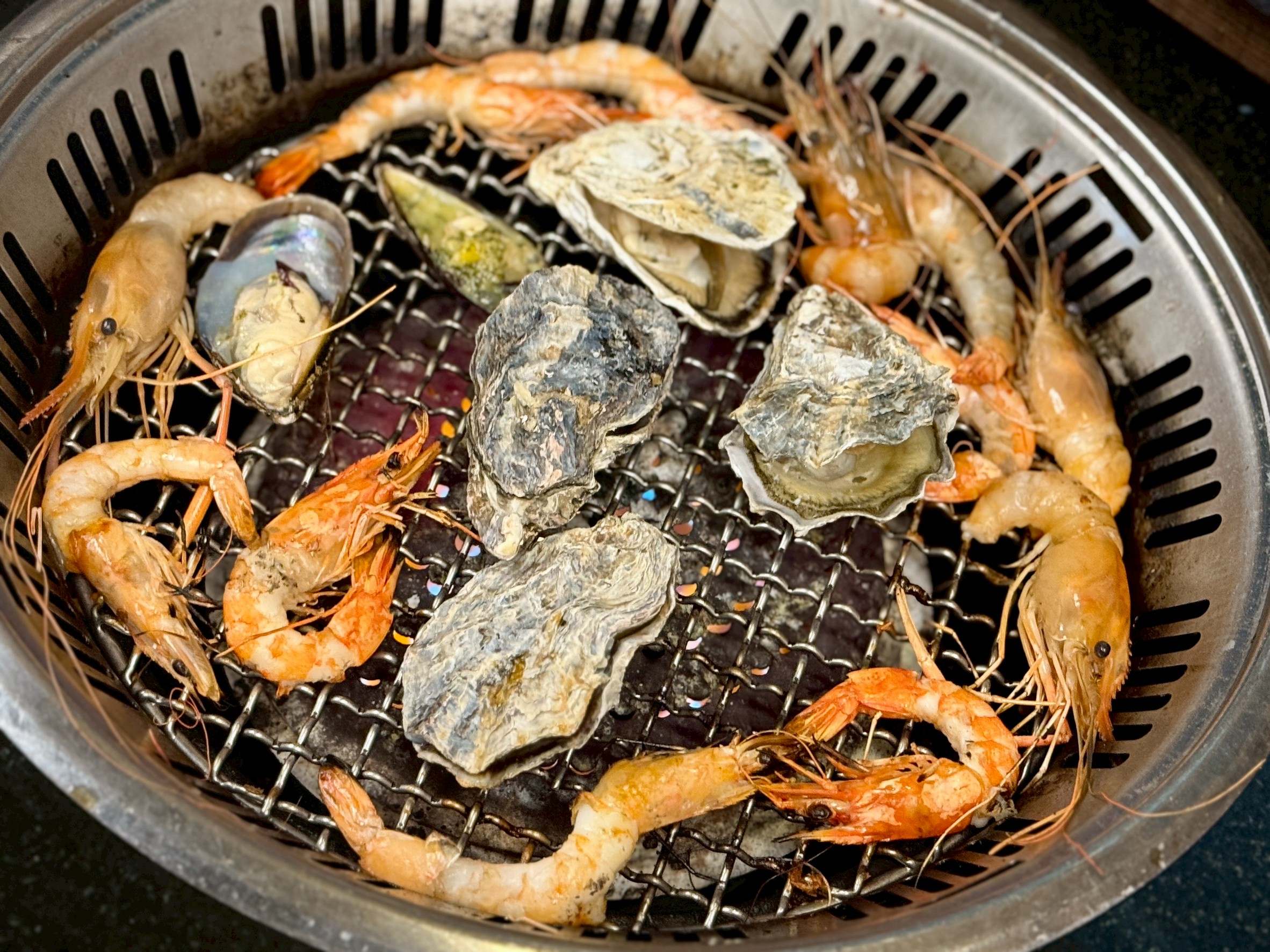 【桃園燒肉吃到飽推薦】匠夯日式無煙燒肉火烤兩吃吃到飽,最低689元起就可以吃到飽還有A5 和牛、泰國蝦、生蠔、干貝頂級海鮮吃到飽跟代烤服務 – 洋洋的吃喝玩樂