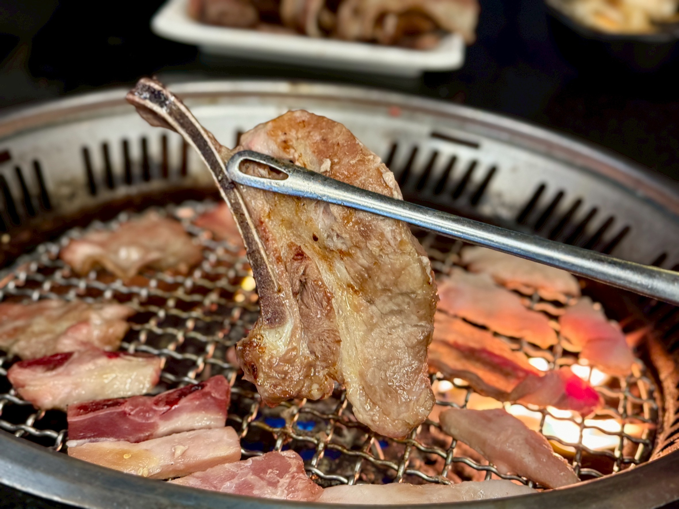 【桃園燒肉吃到飽推薦】匠夯日式無煙燒肉火烤兩吃吃到飽,最低689元起就可以吃到飽還有A5 和牛、泰國蝦、生蠔、干貝頂級海鮮吃到飽跟代烤服務 – 洋洋的吃喝玩樂