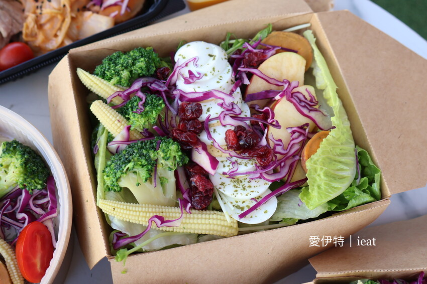 覓蠶健康餐盒｜台中東區健康餐盒 ，午餐、晚餐便當的養生好選擇！ - 愛伊特的分享樂園