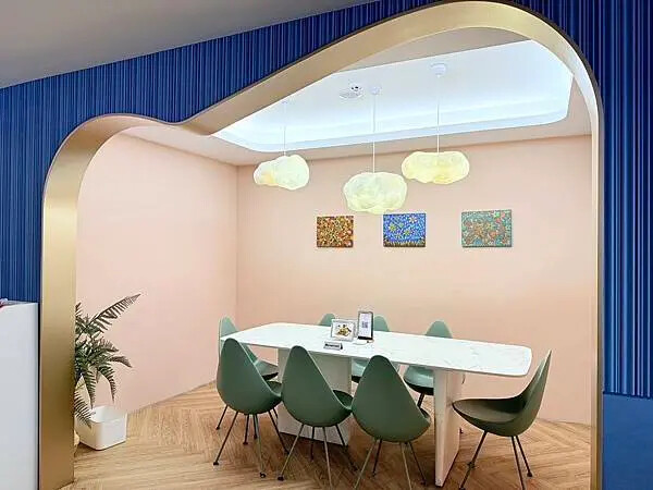 台南南美館周邊美食!我在 cogito cafe必吃招牌千層麵 披薩,雲朵包廂超美。