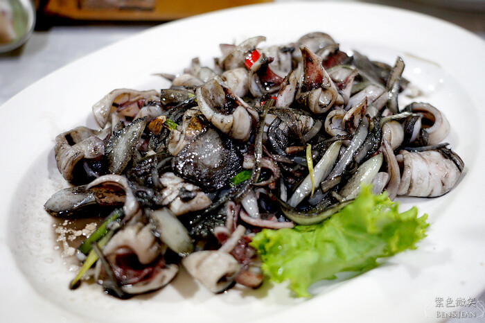 蘇澳必吃海鮮推薦!金媽祖旁的水都活海鮮,40年老字號的海味饗宴。