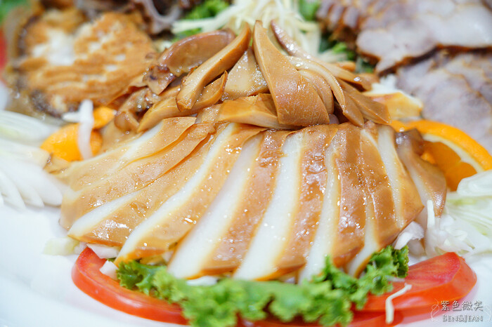 蘇澳必吃海鮮推薦!金媽祖旁的水都活海鮮,40年老字號的海味饗宴。