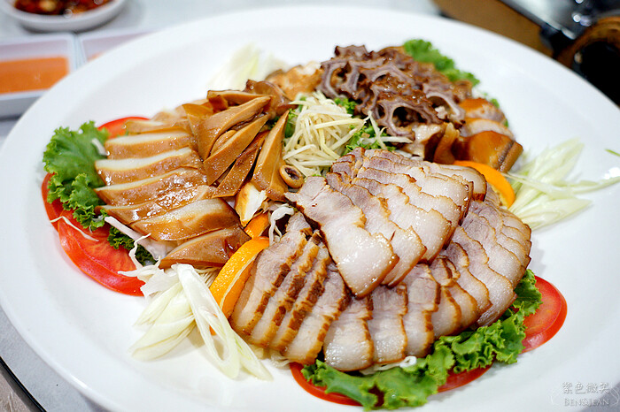 蘇澳必吃海鮮推薦!金媽祖旁的水都活海鮮,40年老字號的海味饗宴。