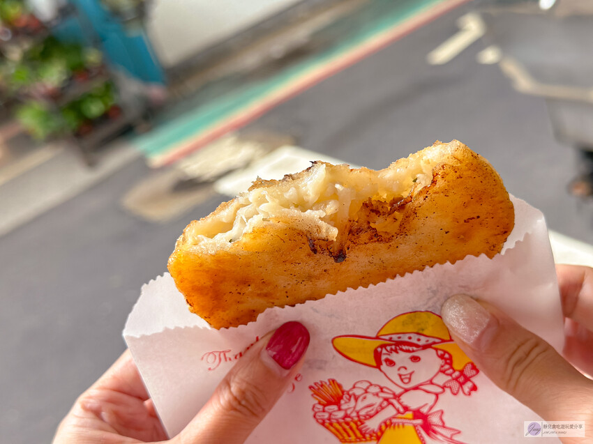 台北信義路小吃推薦！巷口蘿蔔絲餅35元平價解饞好選擇。