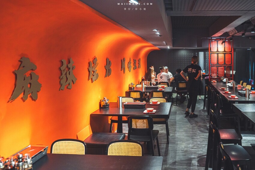 大安區成都燒烤開幕！川火成都燒烤最強江湖菜 串燒必吃攻略。