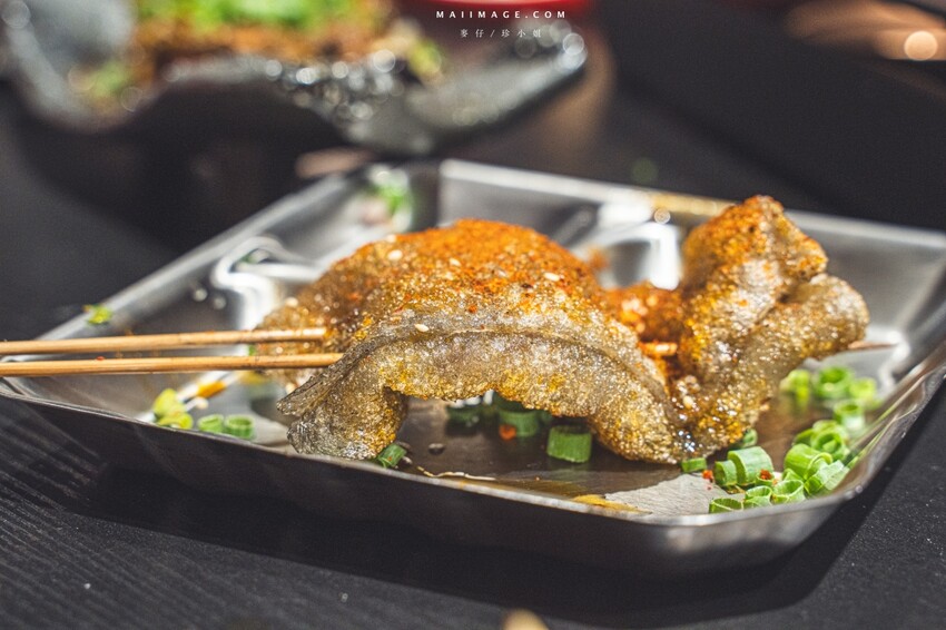 大安區成都燒烤開幕！川火成都燒烤最強江湖菜 串燒必吃攻略。