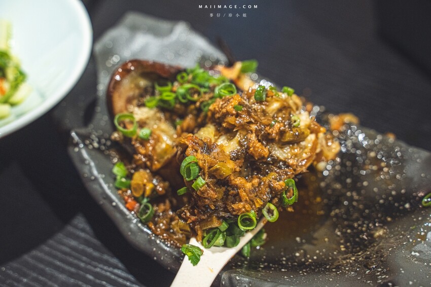 大安區成都燒烤開幕！川火成都燒烤最強江湖菜 串燒必吃攻略。