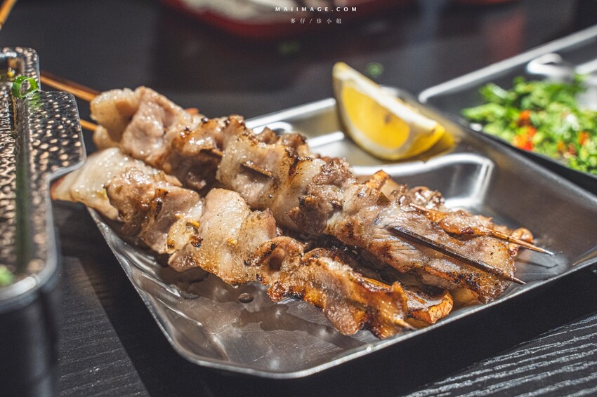 大安區成都燒烤開幕！川火成都燒烤最強江湖菜 串燒必吃攻略。