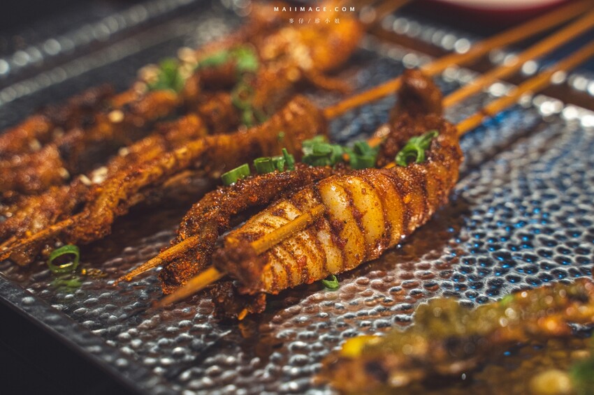 大安區成都燒烤開幕！川火成都燒烤最強江湖菜 串燒必吃攻略。