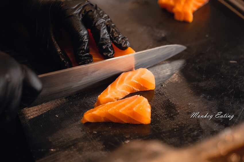 魚和米壽司北屯店│豐原人氣高CP值日本料理進軍大坑!厚切生魚片、奢華海鮮丼、浮誇握壽司都好吃。大坑美食推薦 - 貪吃猴的幻想