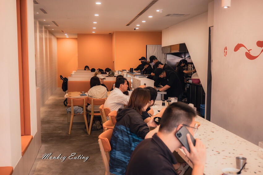 魚和米壽司北屯店│豐原人氣高CP值日本料理進軍大坑!厚切生魚片、奢華海鮮丼、浮誇握壽司都好吃。大坑美食推薦 - 貪吃猴的幻想