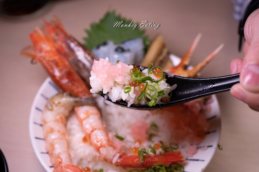 魚和米壽司北屯店│豐原人氣高CP值日本料理進軍大坑!厚切生魚片、奢華海鮮丼、浮誇握壽司都好吃。大坑美食推薦 - 貪吃猴的幻想