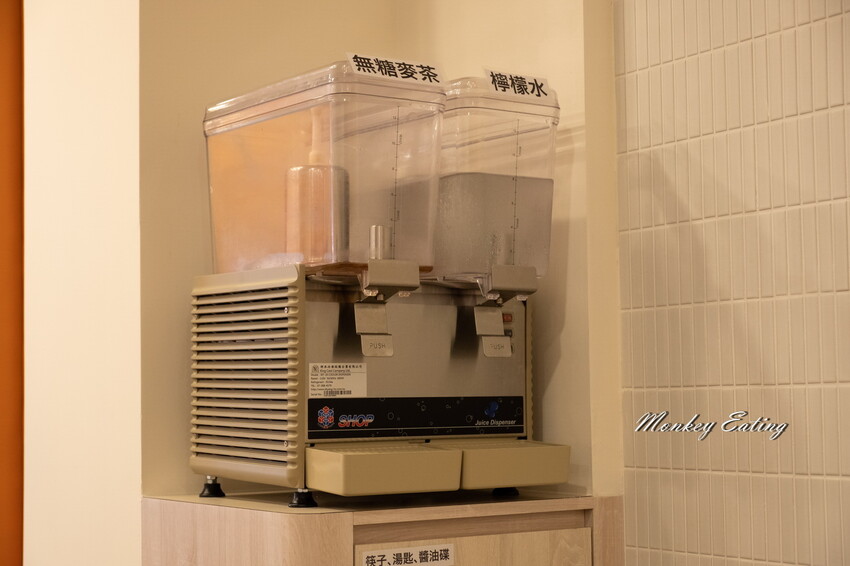 魚和米壽司北屯店│豐原人氣高CP值日本料理進軍大坑!厚切生魚片、奢華海鮮丼、浮誇握壽司都好吃。大坑美食推薦 - 貪吃猴的幻想