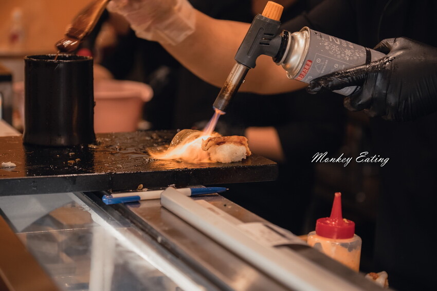 魚和米壽司北屯店│豐原人氣高CP值日本料理進軍大坑!厚切生魚片、奢華海鮮丼、浮誇握壽司都好吃。大坑美食推薦 - 貪吃猴的幻想