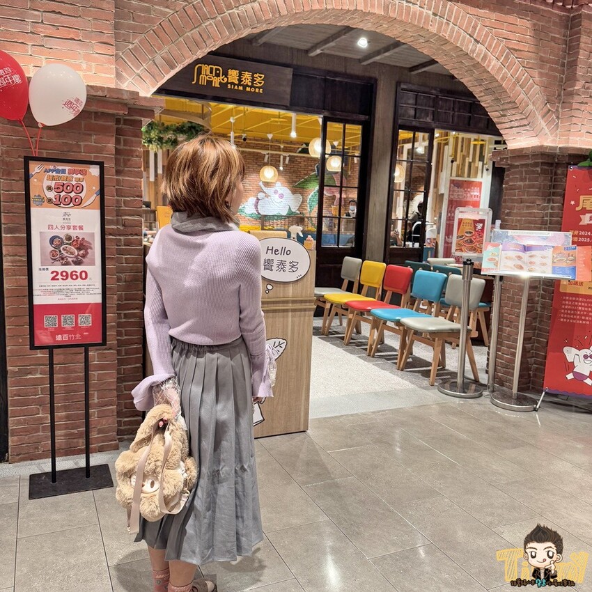 新竹縣竹北市這間可能是最好吃的泰式料理連鎖品牌!2cm厚切月亮蝦餅!黃咖哩軟殼蟹絕對讓你可以吃三碗白飯!-跟著踢小米吃喝玩樂趣