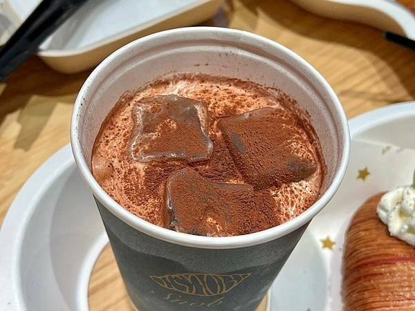 （台北下午茶）Snob café微風南山店～台北最強可頌開新