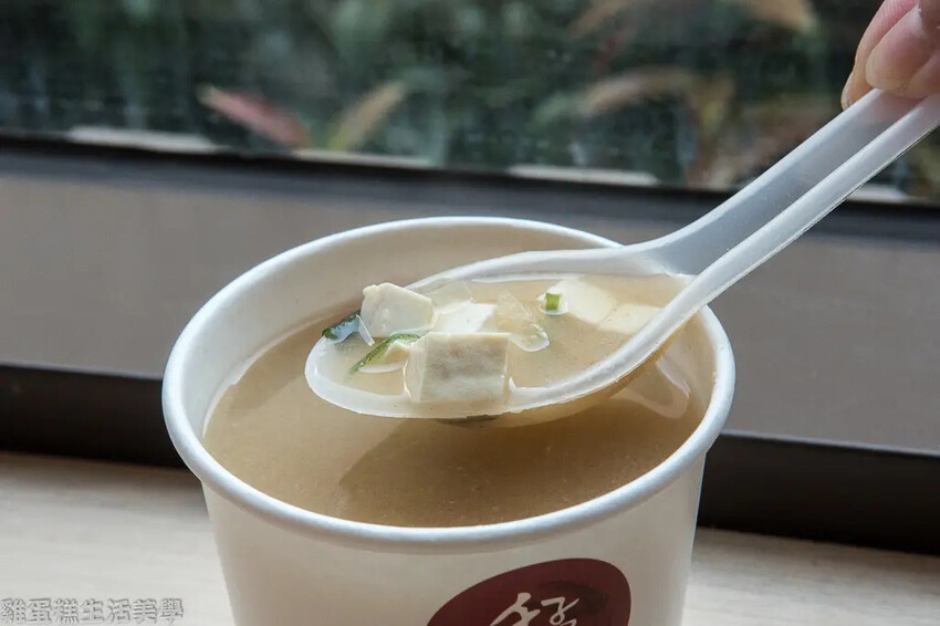 【新竹食記】禾孟壽司坊(縣政店) - 【新竹食記】禾孟壽司坊(縣政店) -