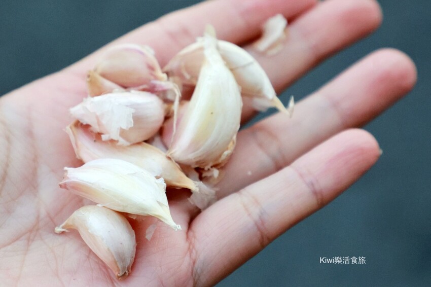 傳承三代的彰化阿姊香腸！必吃現烤香腸與爽口米腸。