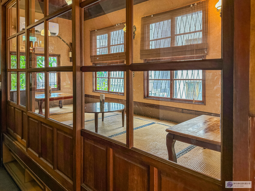 台南昭和復古老宅咖啡廳!「島鹿·喫茶」必吃招牌布丁與炙燒明太子飯糰。 台南昭和復古老宅咖啡廳!「島鹿·喫茶」必吃招牌布丁與炙燒明太子飯糰。