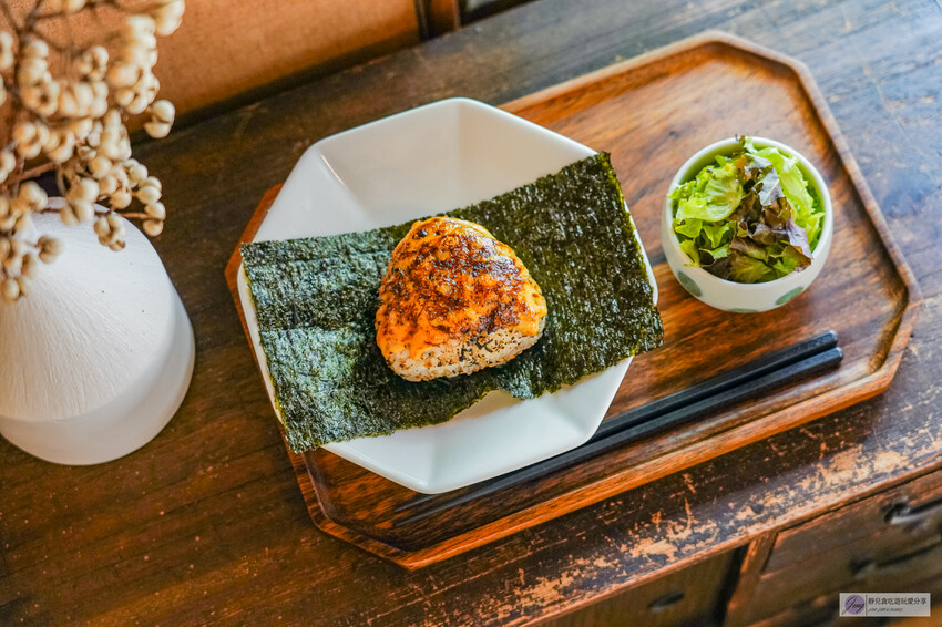 台南昭和復古老宅咖啡廳!「島鹿·喫茶」必吃招牌布丁與炙燒明太子飯糰。 台南昭和復古老宅咖啡廳!「島鹿·喫茶」必吃招牌布丁與炙燒明太子飯糰。