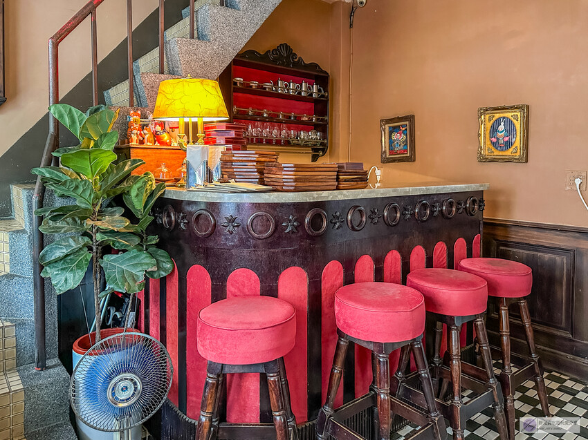 台南昭和復古老宅咖啡廳!「島鹿·喫茶」必吃招牌布丁與炙燒明太子飯糰。 台南昭和復古老宅咖啡廳!「島鹿·喫茶」必吃招牌布丁與炙燒明太子飯糰。