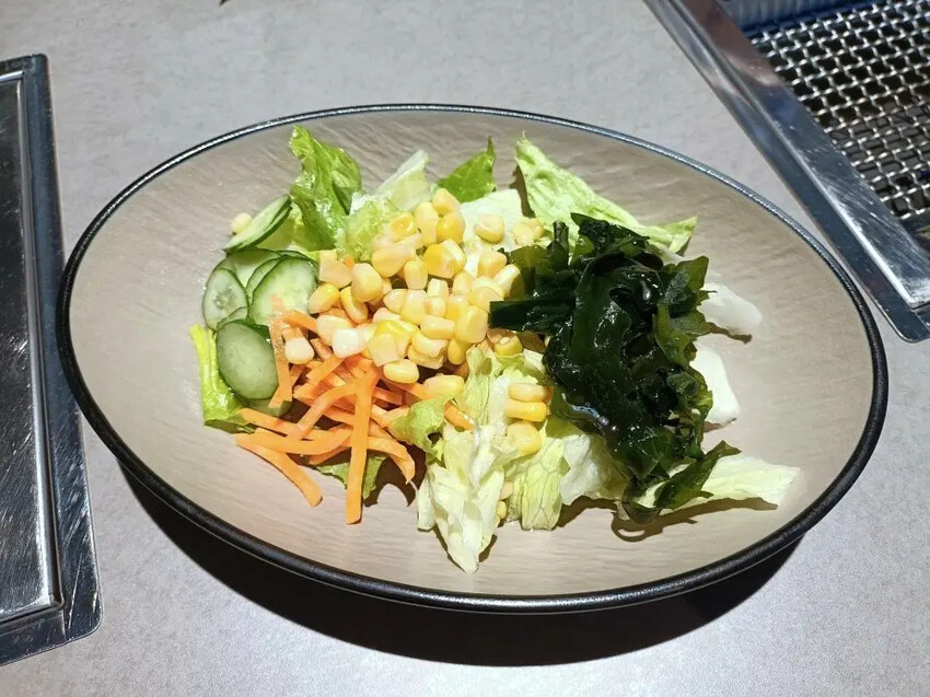 桃園燒肉推薦！「％滋燒肉」套餐選擇豐富，一人也能爽嗑燒肉。