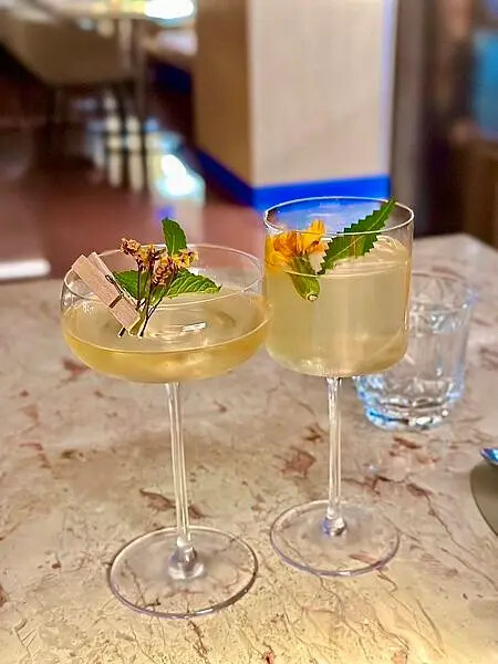 國父紀念館站美食推薦!Ochre Grill & Bar 瑪黑餐酒主打炭火歐陸料理。