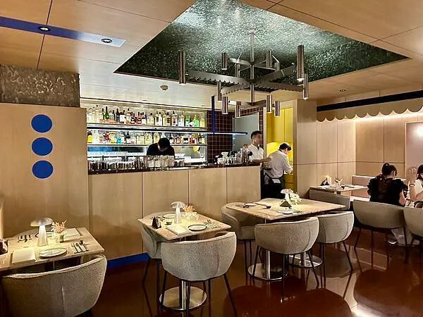 國父紀念館站美食推薦!Ochre Grill & Bar 瑪黑餐酒主打炭火歐陸料理。