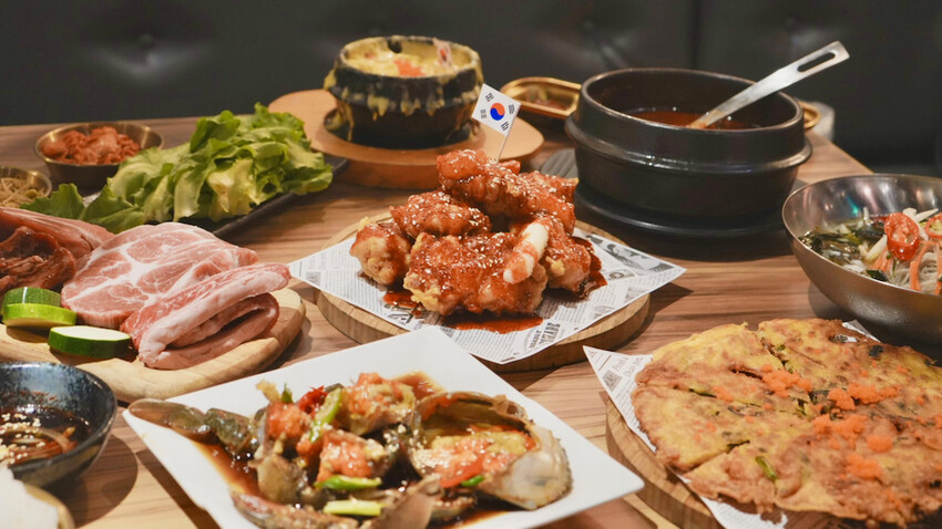 台北市大安區[台北美食] 聚聚韓式原塊烤肉｜隱藏在二樓的道地韓式料理！醬蟹、炸雞、煎餅一次滿足！