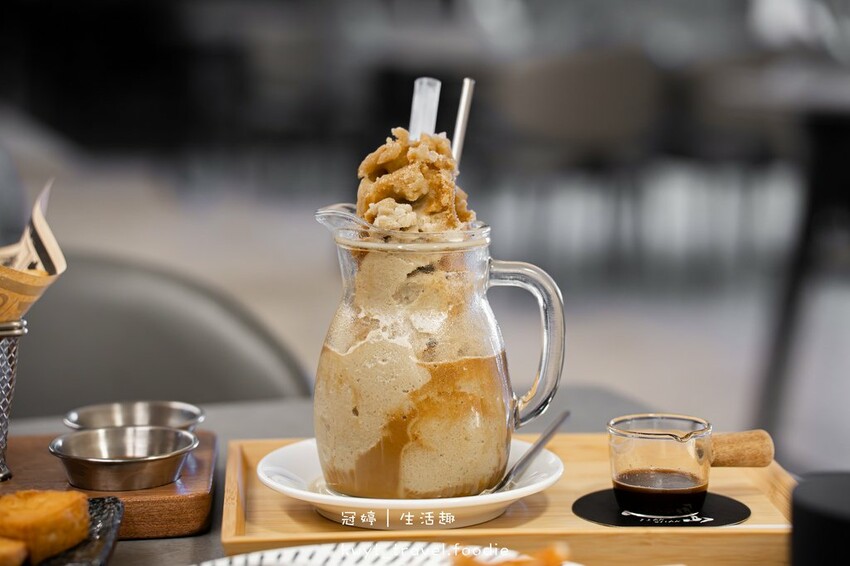 桃園龍潭夜景餐廳_見山景觀咖啡餐廳，低消100元坐擁美麗夕陽