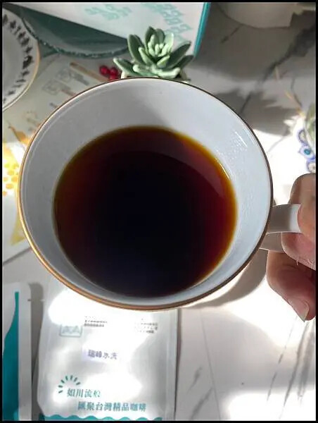 【台灣咖啡年節禮盒推薦/新年伴手禮推薦】如川流般，匯聚台灣精