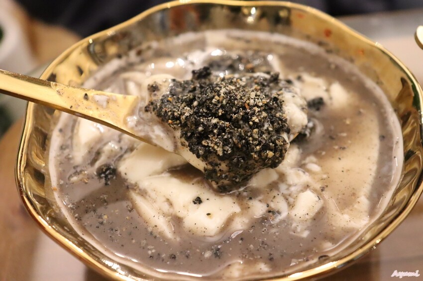 用豆花傳遞山海溫暖幸福的微笑－山海豆花寧夏店/招牌絹豆花/台