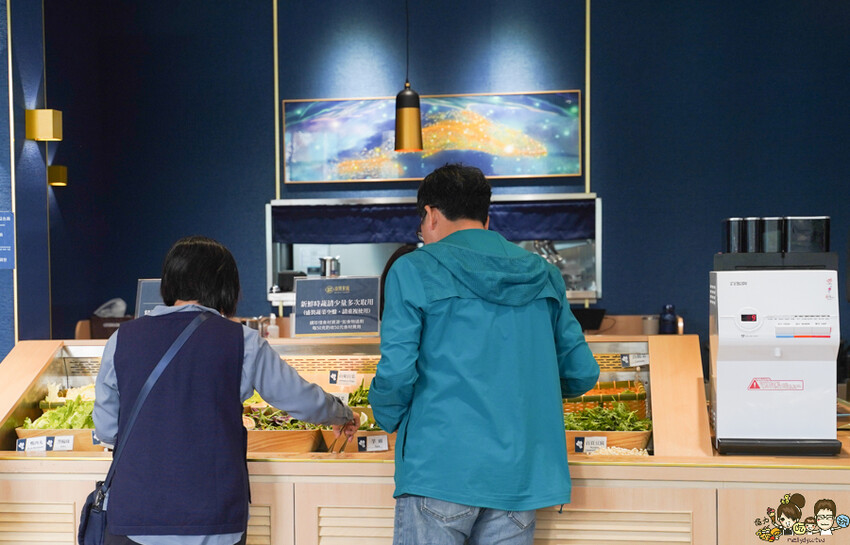 飄香超過一甲子 汕頭泉成沙茶潮鍋 高雄鐵道園區店,高雄人熟悉的汕頭扁魚鍋、澄清路美食、鄰近文山特區鍋物推薦 - 跟著尼力吃喝玩樂&親子生活